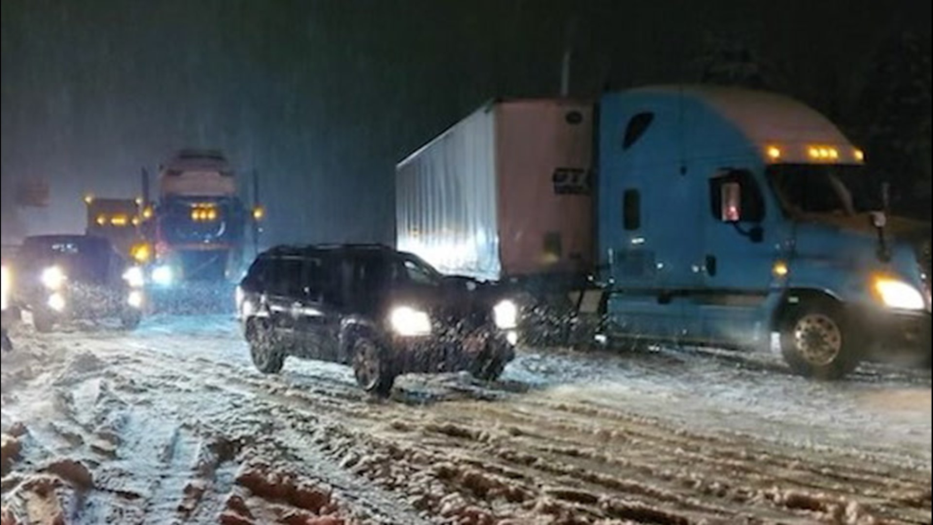 Washington State Officials Grapple With Massive Amount Of Snow At Snoqualmie Pass Kgw Com Washington State Officials Grapple With Massive Amount Of Snow At Snoqualmie Pass Kgw Com