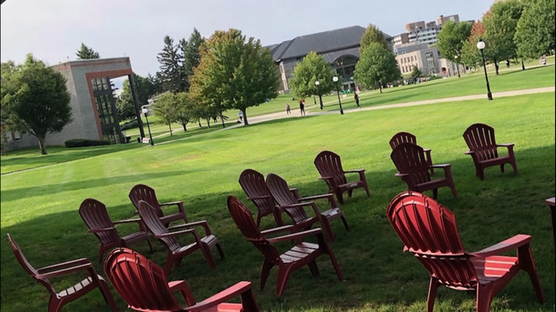 Outdoor classes can be challenging in places where the weather is getting colder. Accuweather's Dexter Henry explores how Marist College is making it work.