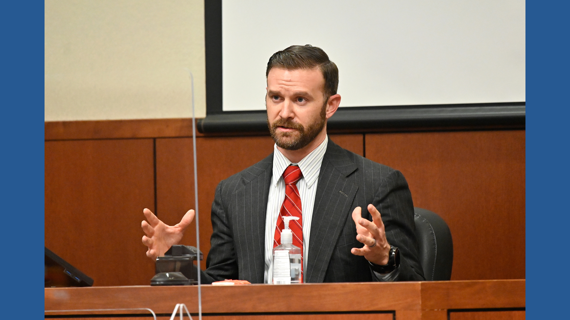 Federal prosecutors seek to dismiss charges against Louisville officers ...