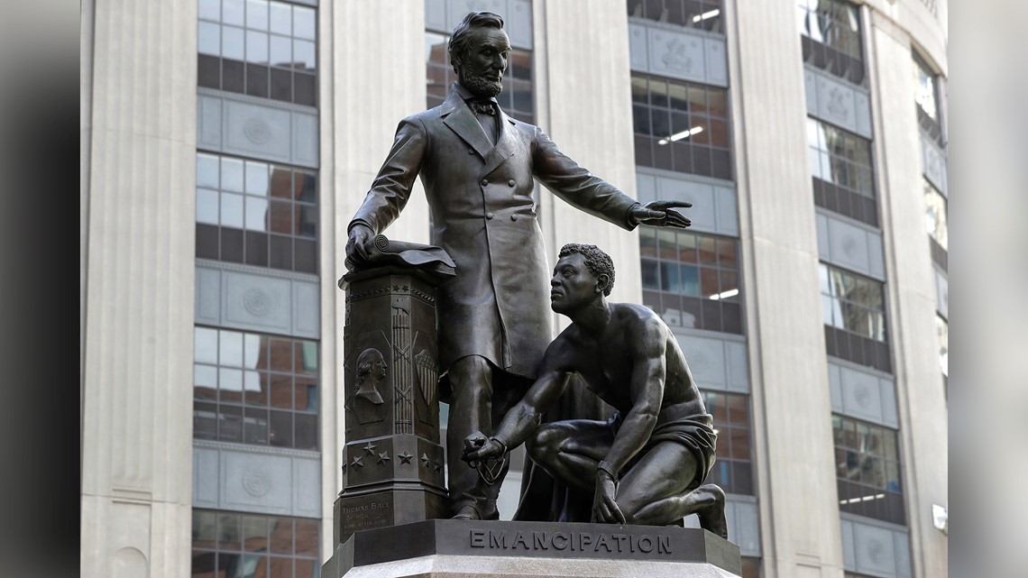 Get Abraham Lincoln Statue Portland PNG