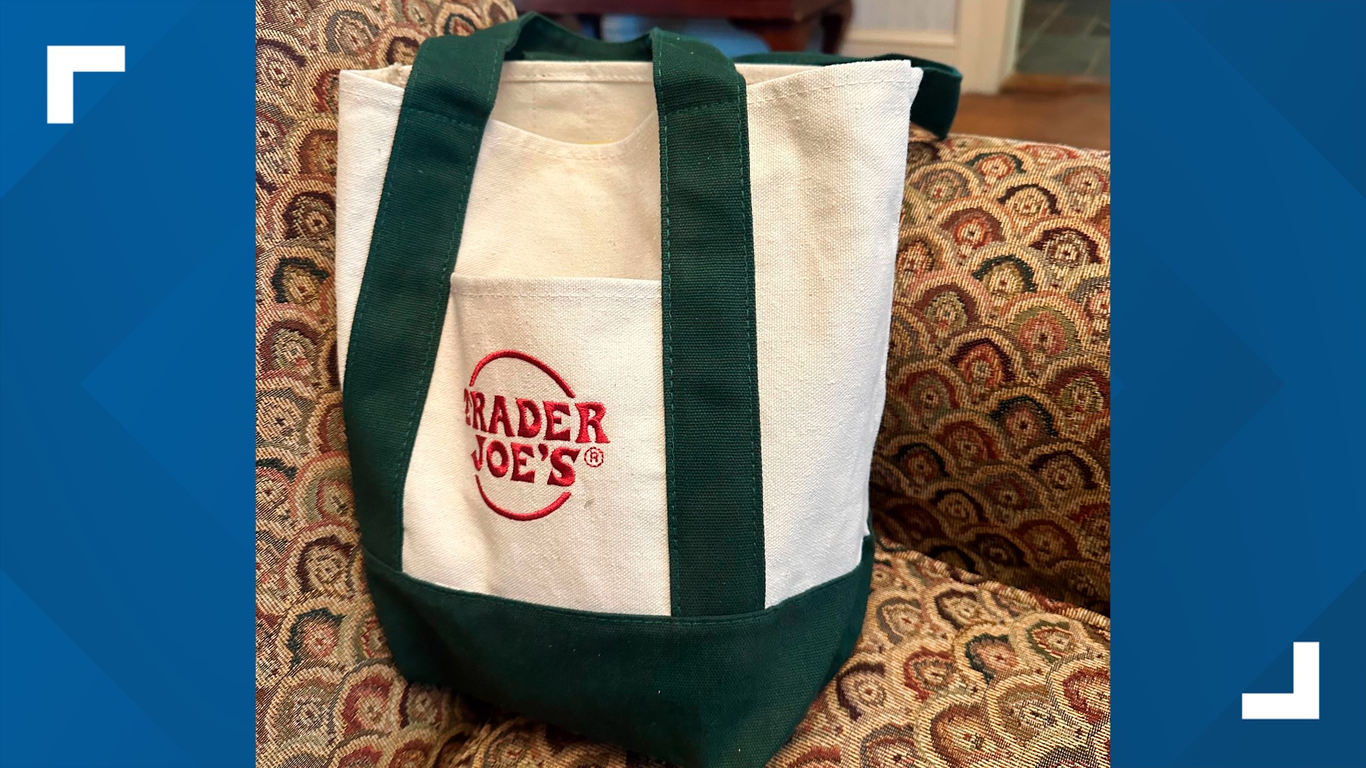 Trader Joe's mini tote bags selling for hundreds of dollars | kgw.com