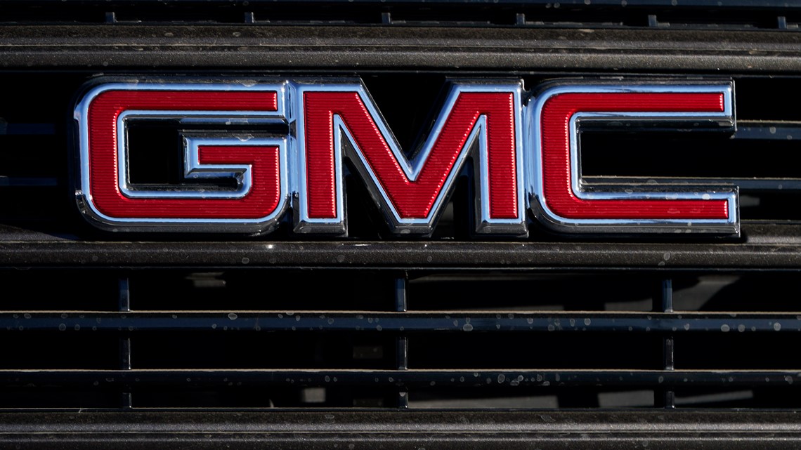 GM recall Some heavyduty pickup tailgates can open unexpectedly