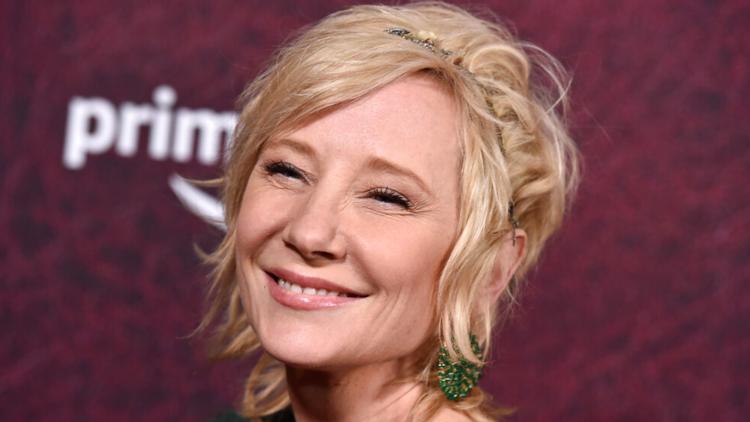 LAPD investigating actress Anne Heche for DUI after crash