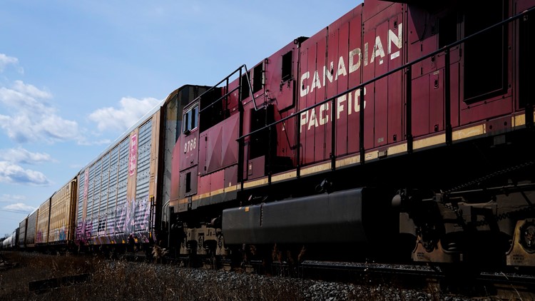 First major US railroad merger in 2 decades will go forward