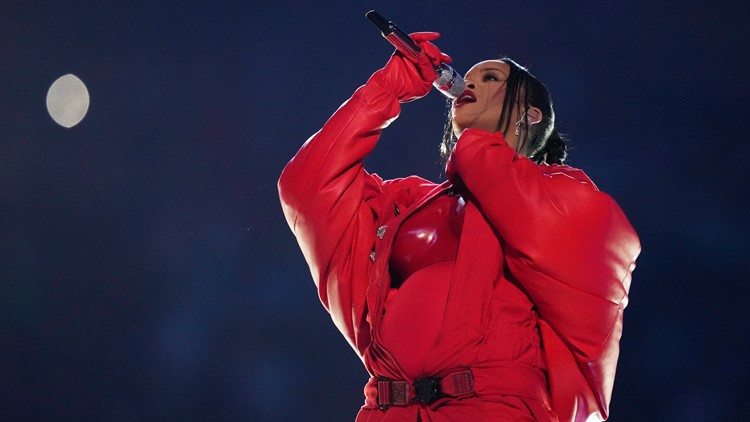 Rihanna 2023 Super Bowl Halftime Show: Watch Full Performance – Billboard