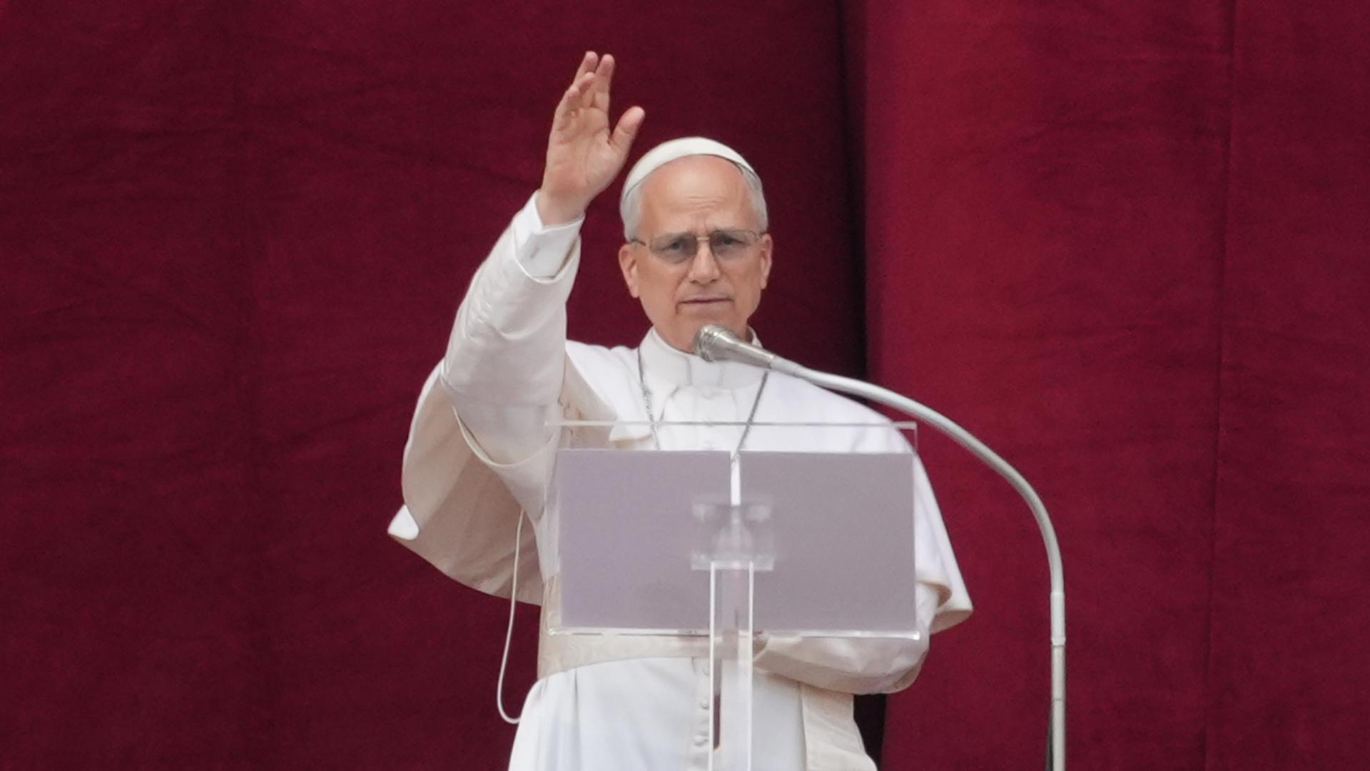 Pope Leo XIV gives his first Sunday blessing since pontiff