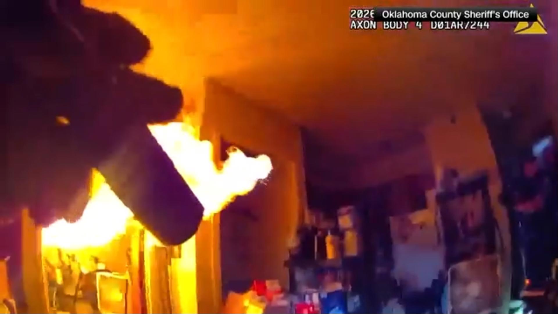 ミュージック BODY   VIDEO  FLAME ミュージック BODY VIDEO FLAME ミュージック BODY VIDEO FLAME