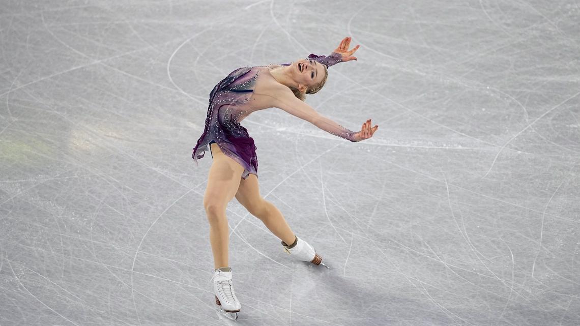US figure skater Amber Glenn wins historic Grand Prix Final(00)