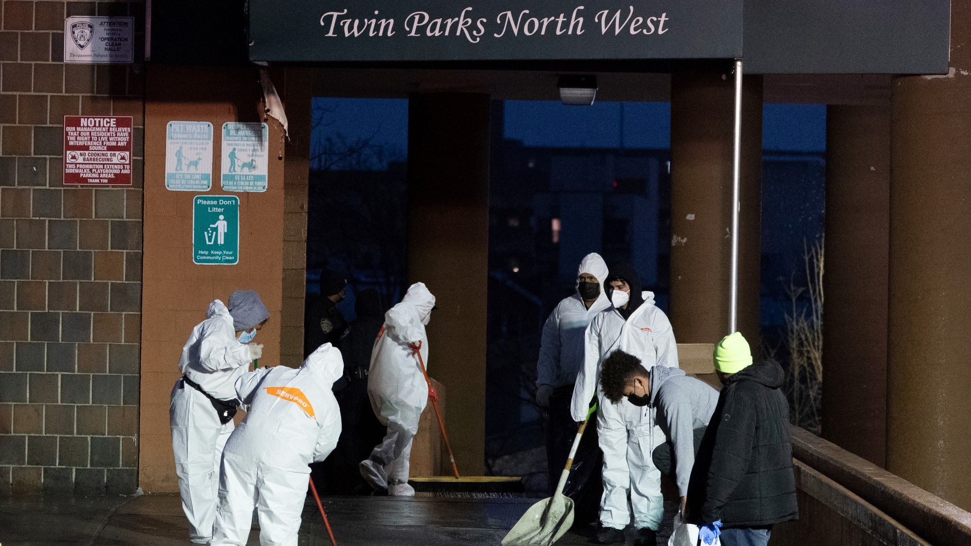 Deadly fire in NYC Bronx: Space heater blamed, 17 killed | kgw.com