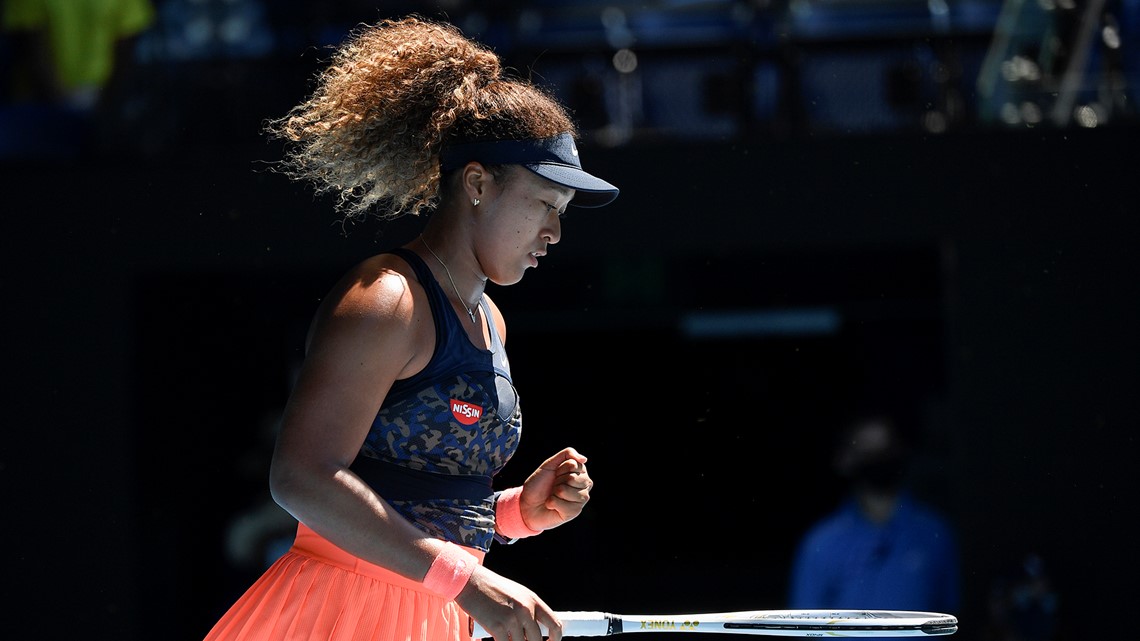 Naomi Osaka beats Serena Williams in Australian Open semis