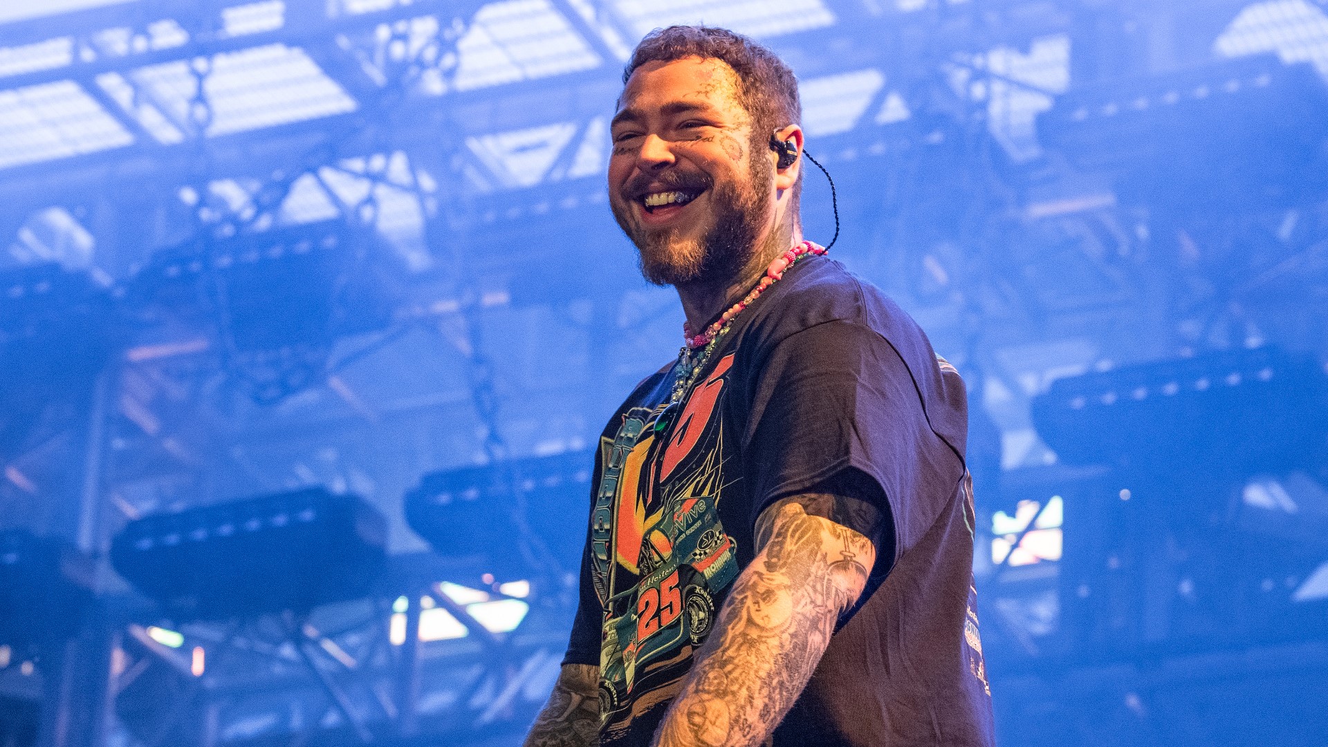 Post Malone announces pregnancy with girlfriend | kgw.com