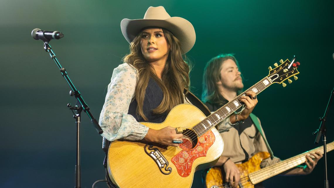 Ella Langley cancels Oklahoma concert due to 'serious security threat' |  kgw.com