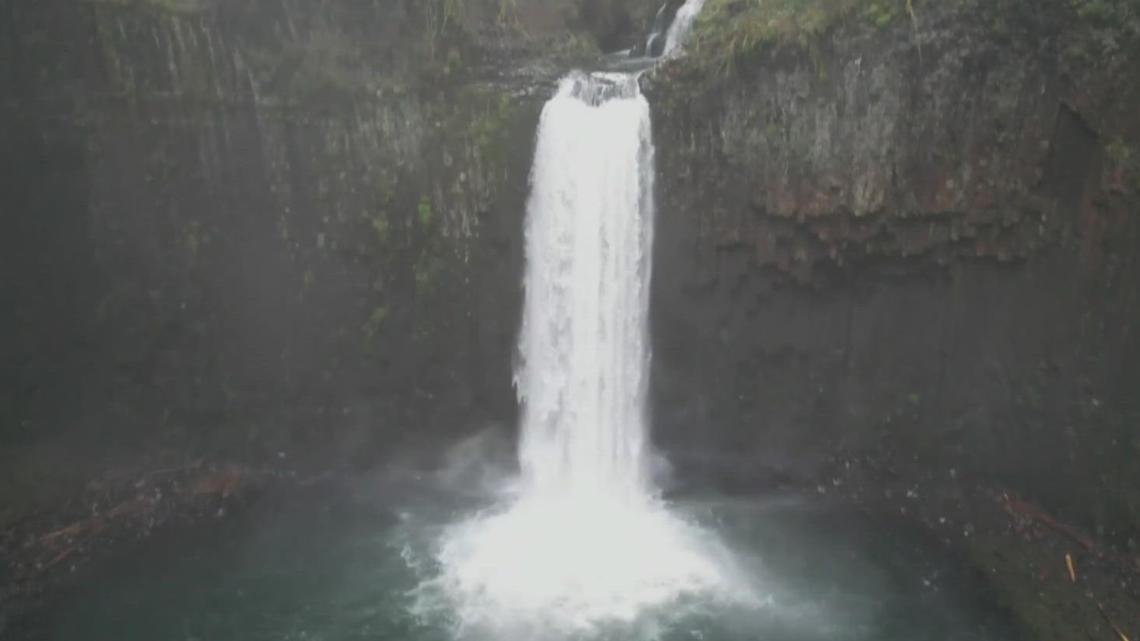 Oregon eyes Abiqua Falls purchase for public access; bipartisan talks underway