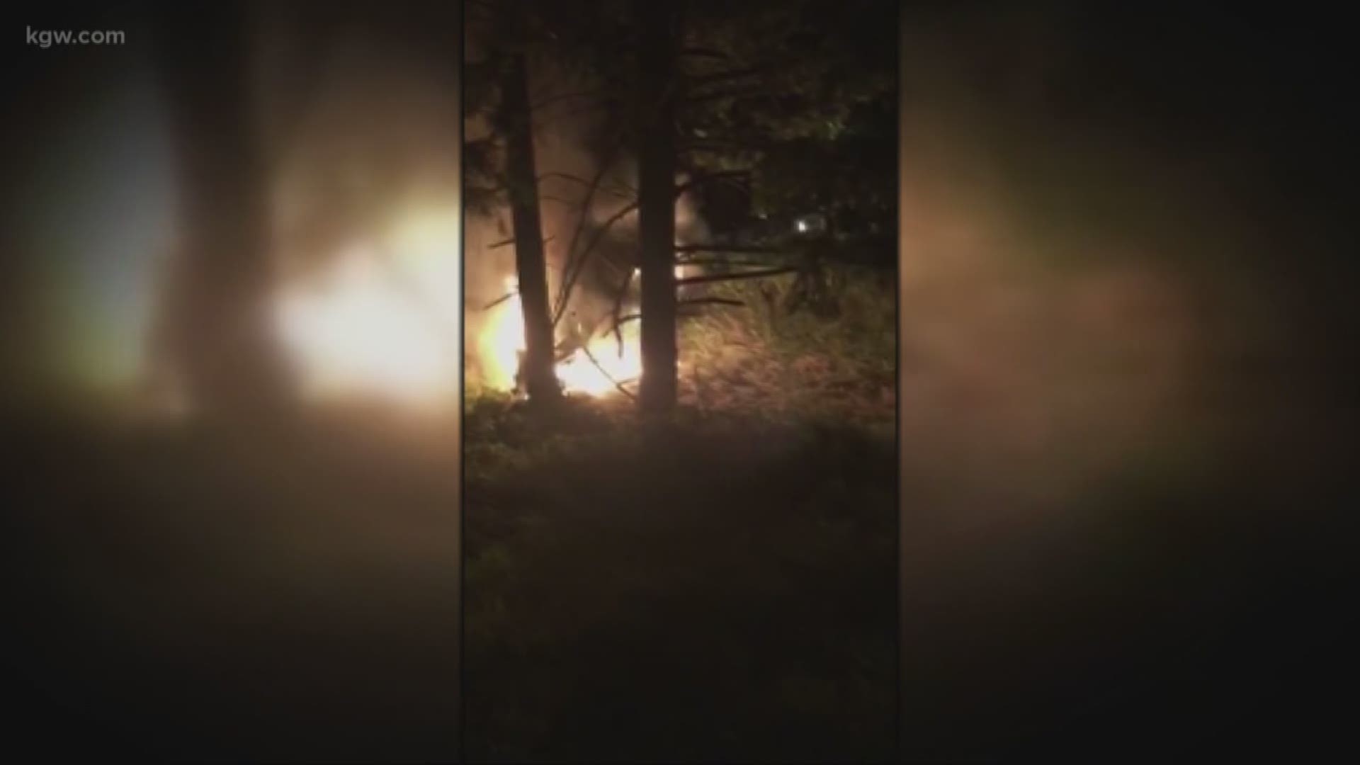 Man attempts to save victim from fiery crash near Ridgefield