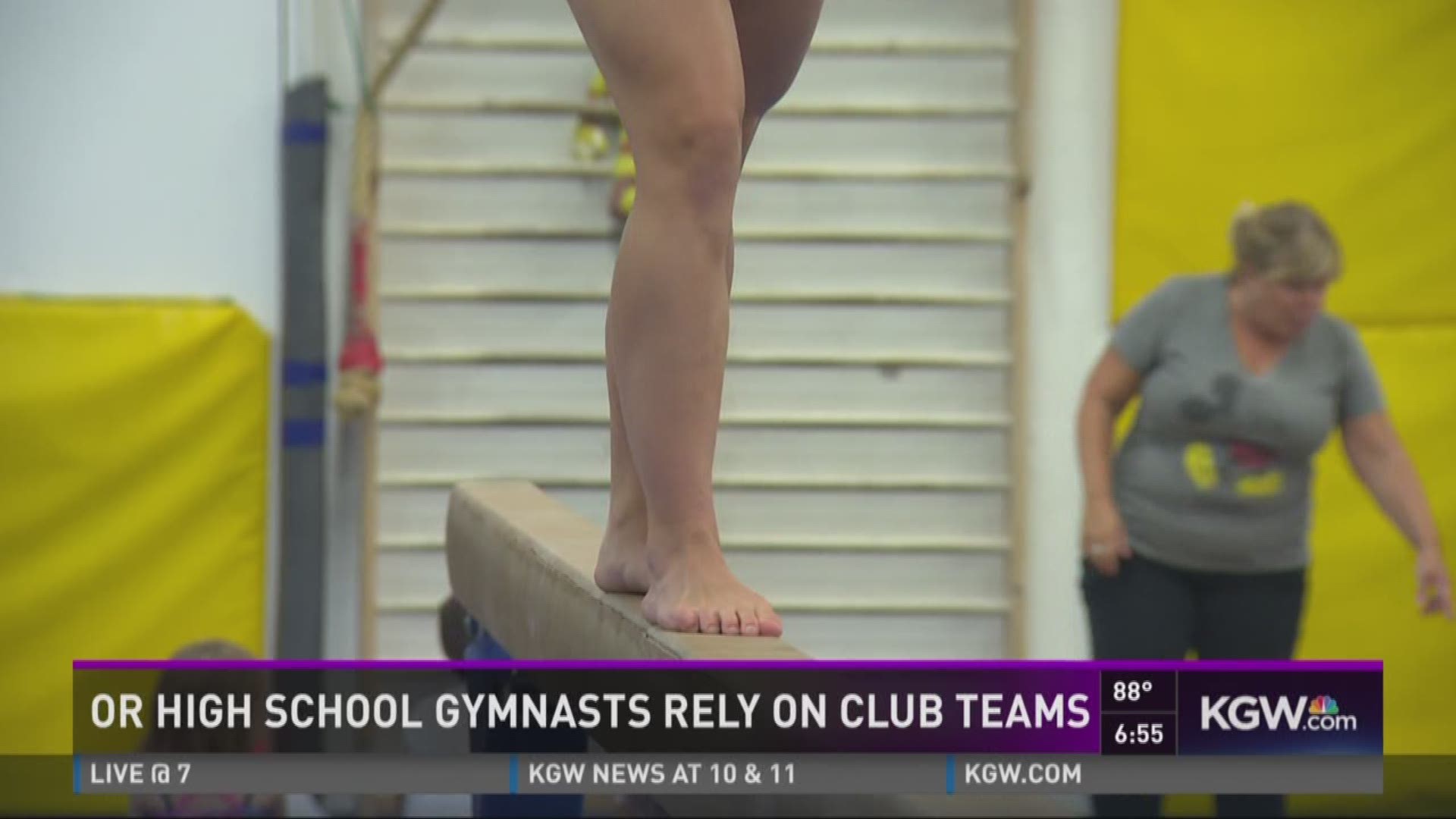 High school gymnasts rely on clubs