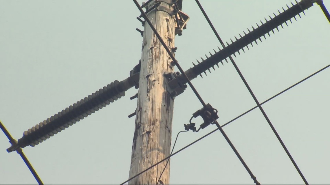Power out to more than 12,000 PGE customers in Southwest Portland