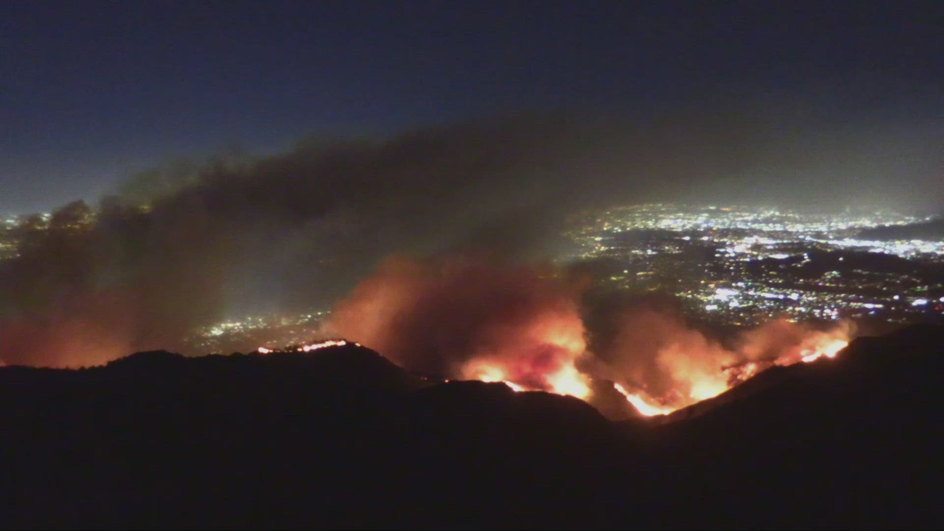 Wind fueling 2 wildfires in Southern California