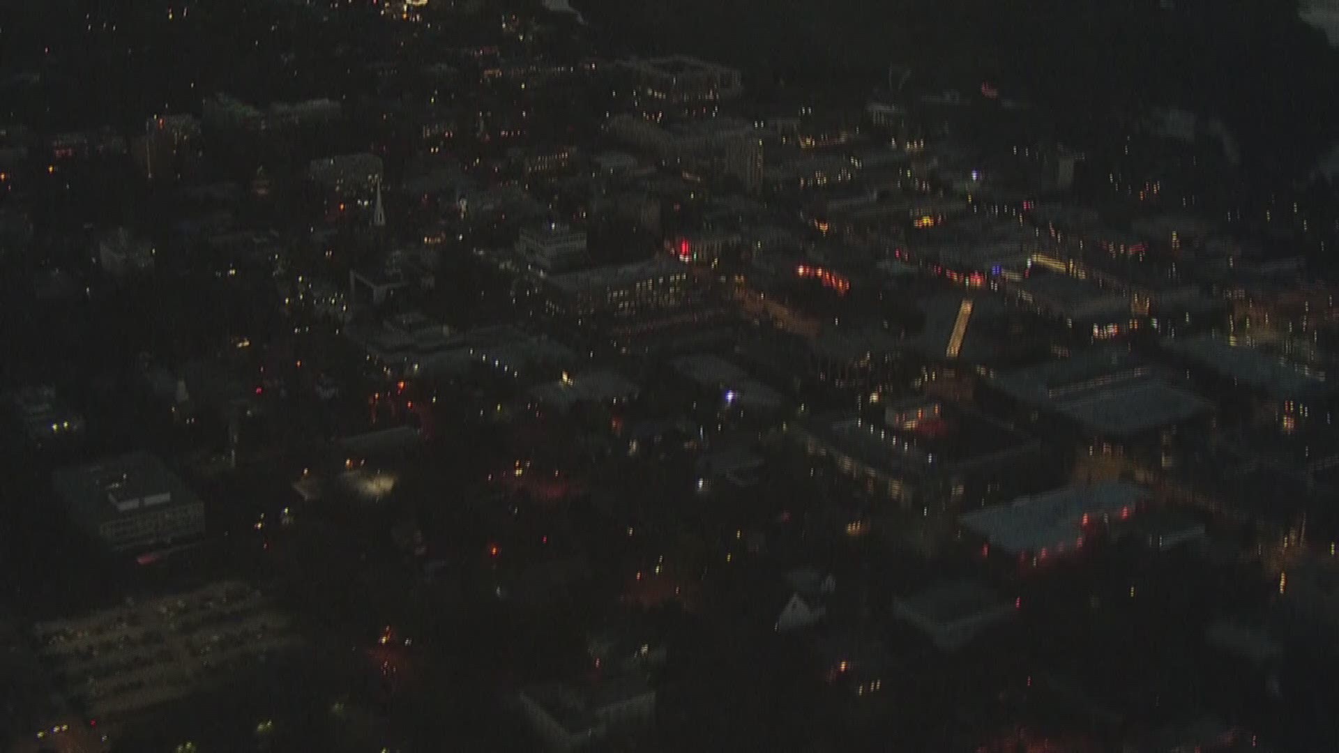 Timelapse of Salem, Oregon going dark during a total solar eclipse on Aug. 21, 2017. View from KGW's Sky 8 helicopter.