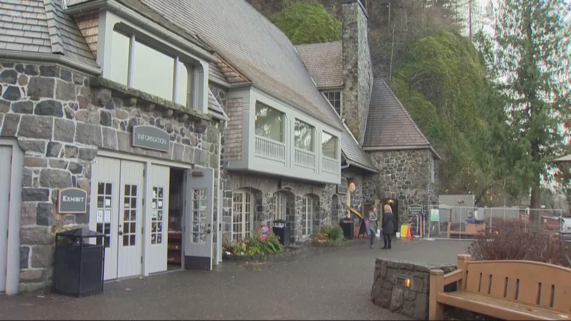Multnomah Falls and Lodge reopen to visitors