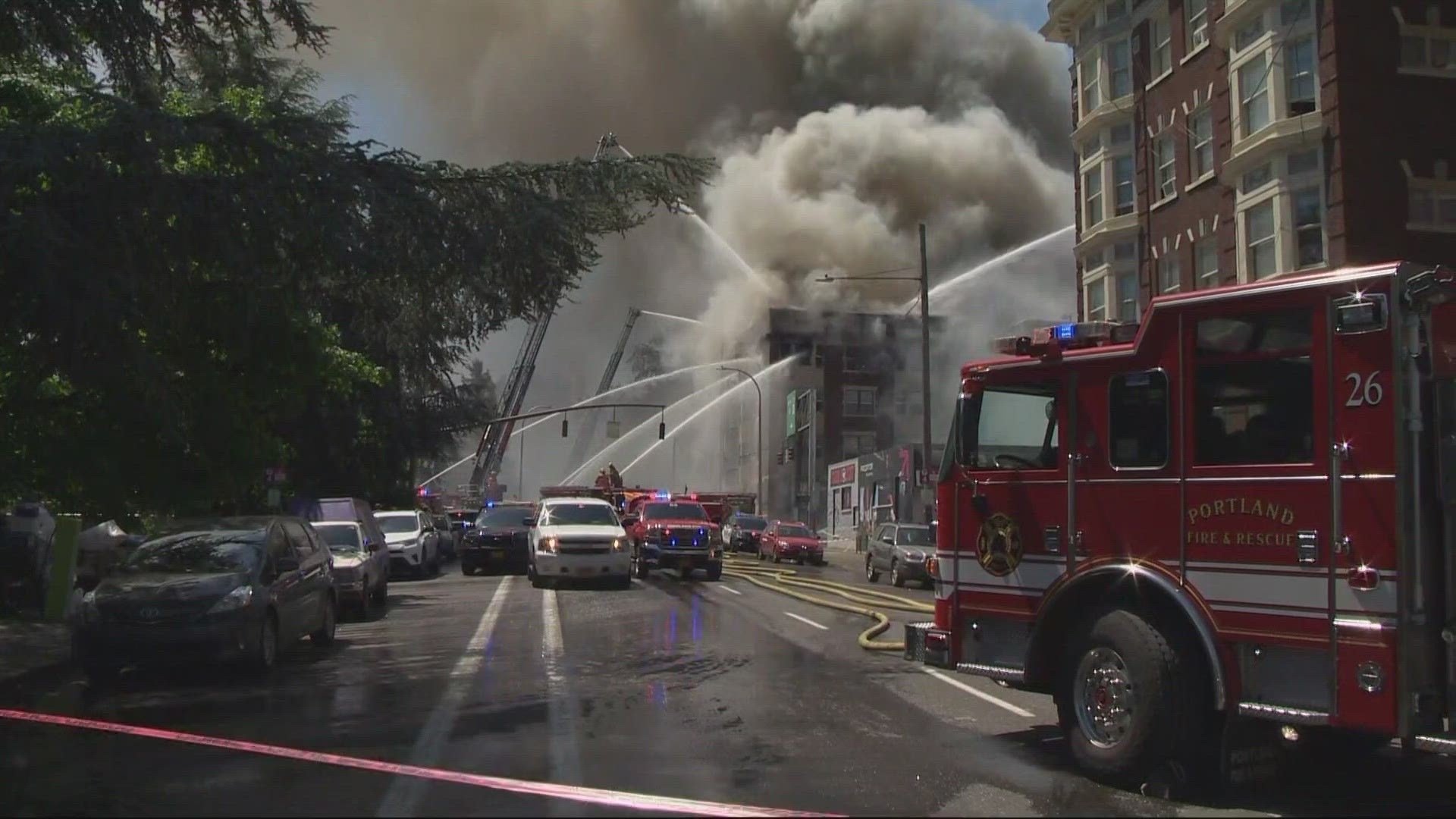 Portland Fire & Rescue responded to a large apartment building fire near Southwest Taylor Street and 14th Avenue on Tuesday.