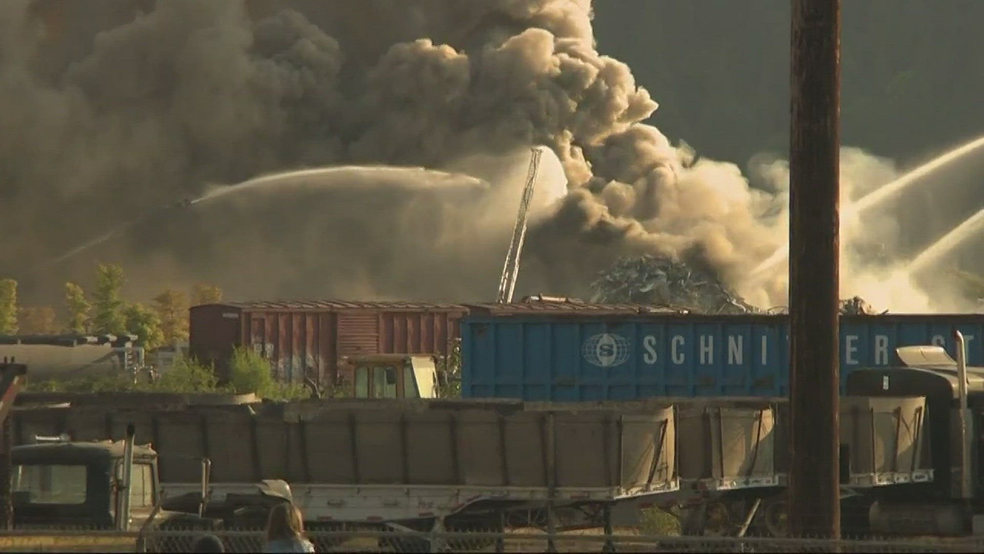 Fire at Schnitzer Steel in Portland