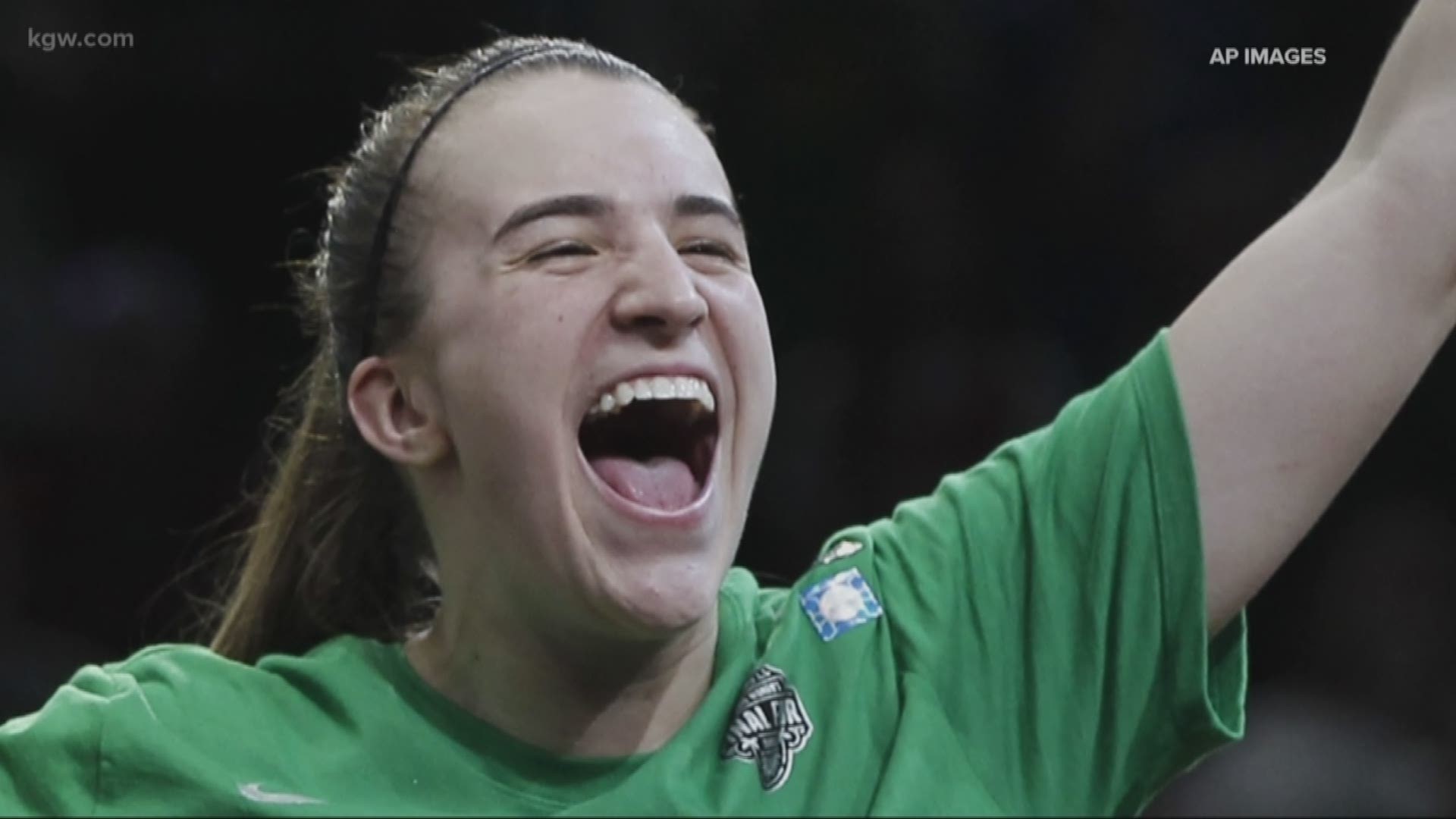If you don’t know the name Sabrina Ionescu, you should! She is college basketball’s biggest star right now and she plays for the Oregon Ducks.