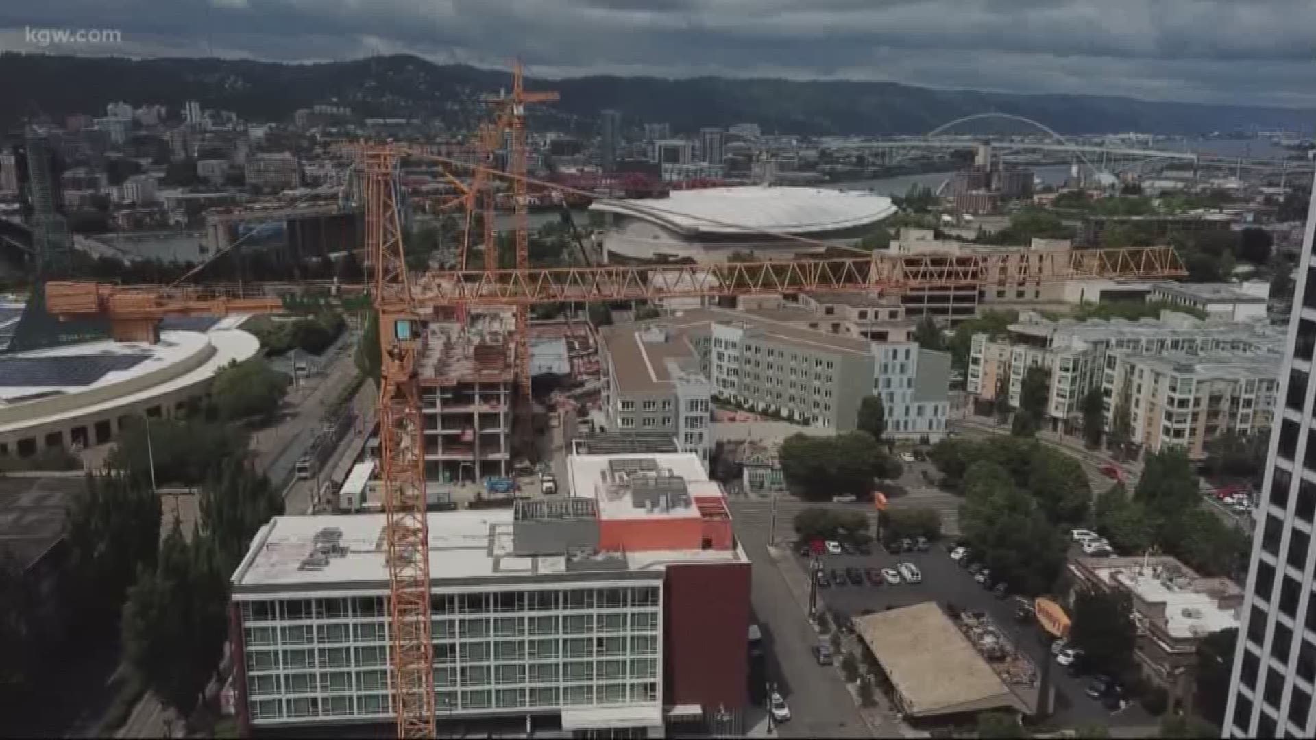Construction Booming In Portland S Lloyd District Kgw Com