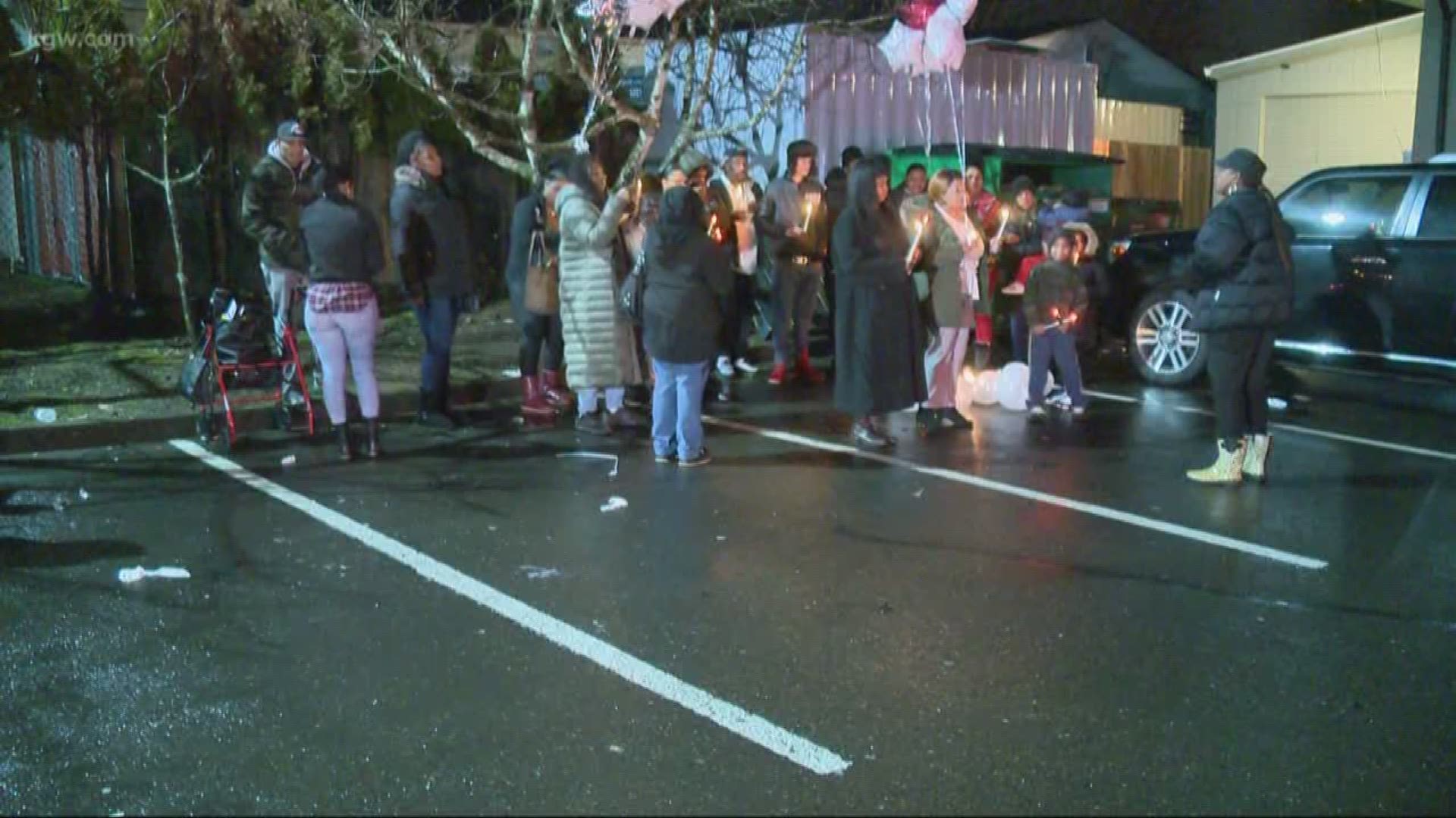 Family and friends of Jaquona Goggans gathered for a candlelight vigil in the spot where her body was discovered on Saturday.