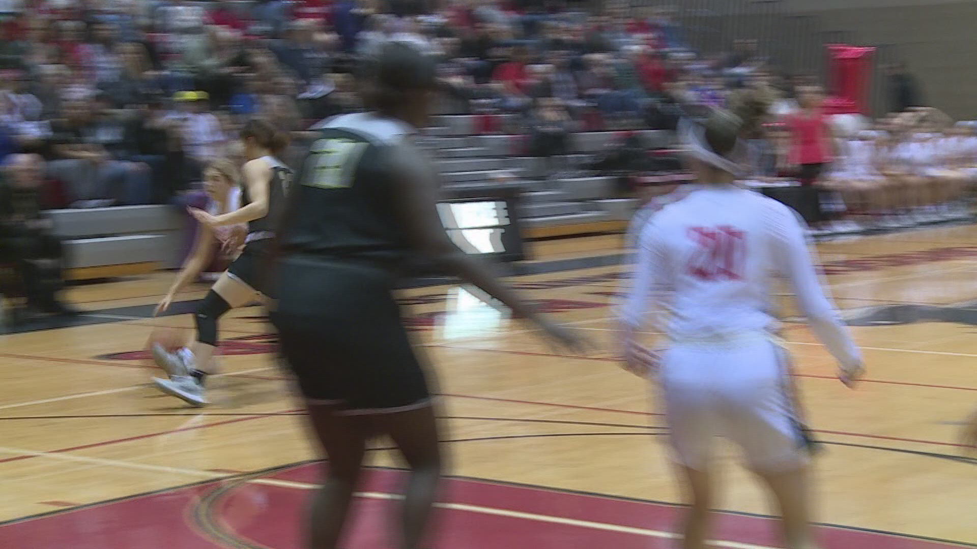 Highlights of No. 3 West Linn's 52-49 win over Oregon City in overtime on Feb. 21, 2020. Highlights are part of KGW's Friday Night Hoops with Orlando Sanchez.