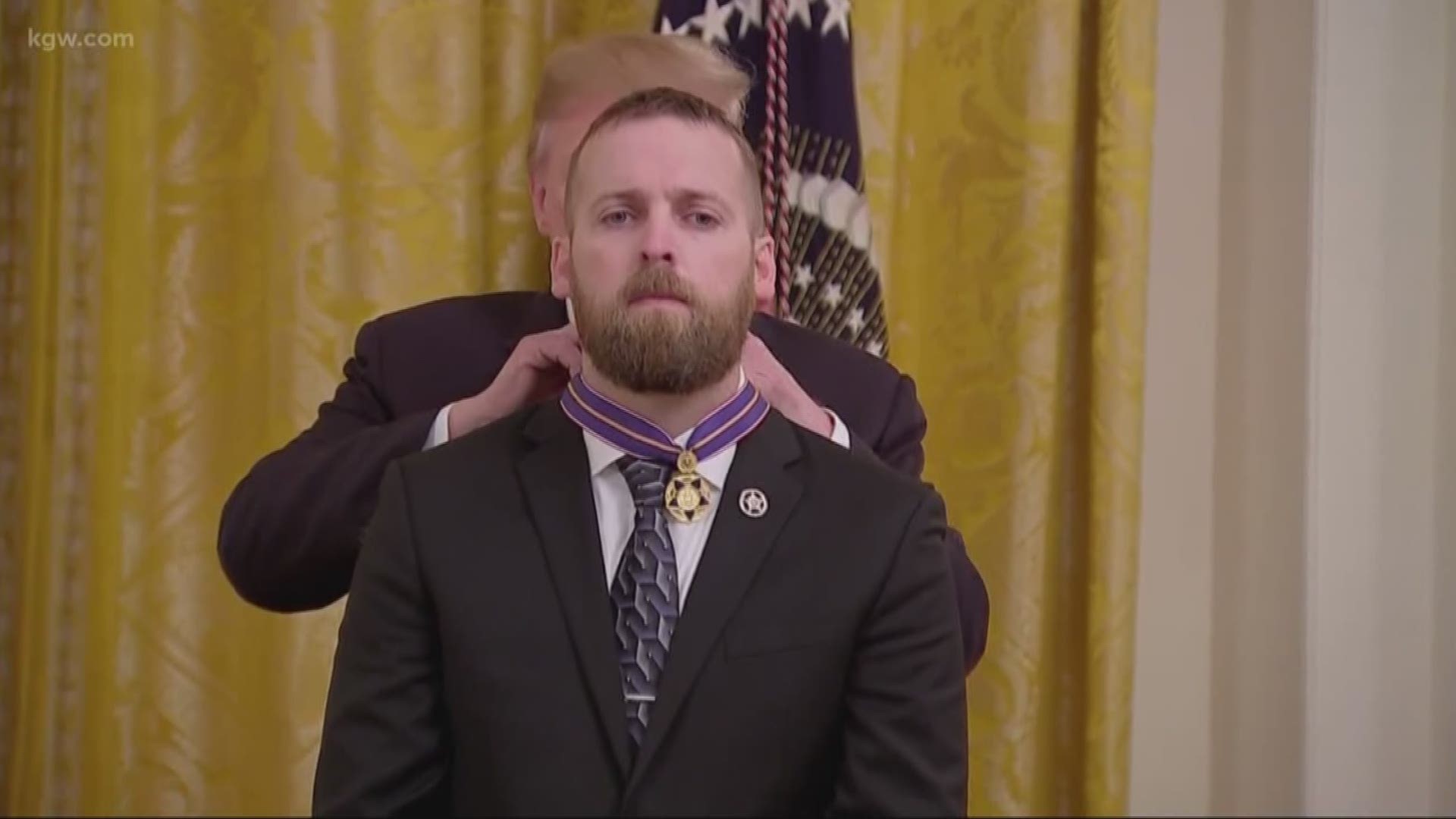 OSP Trooper Nic Cederberg received the Medal of Valor at the White House.