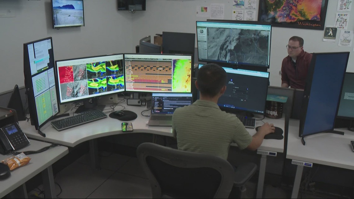 Oregon's flood preparedness under spotlight after Texas flooding deaths