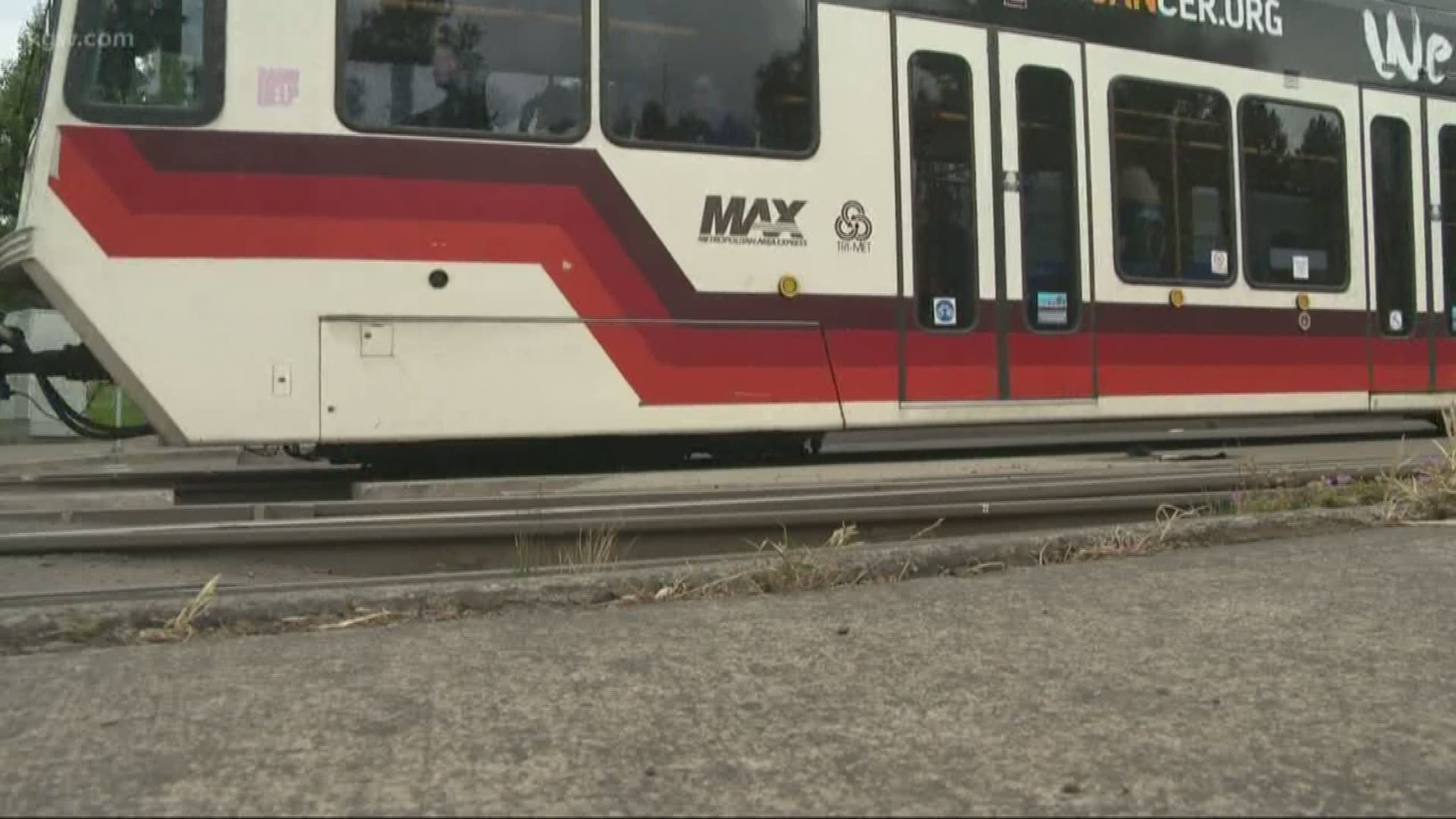 A project to replace switches and rails will cause fewer MAX trains to run between Aug. 4 and Aug. 17. Expect more crowded rail cars and no service between the North Interstate and Lloyd stops.