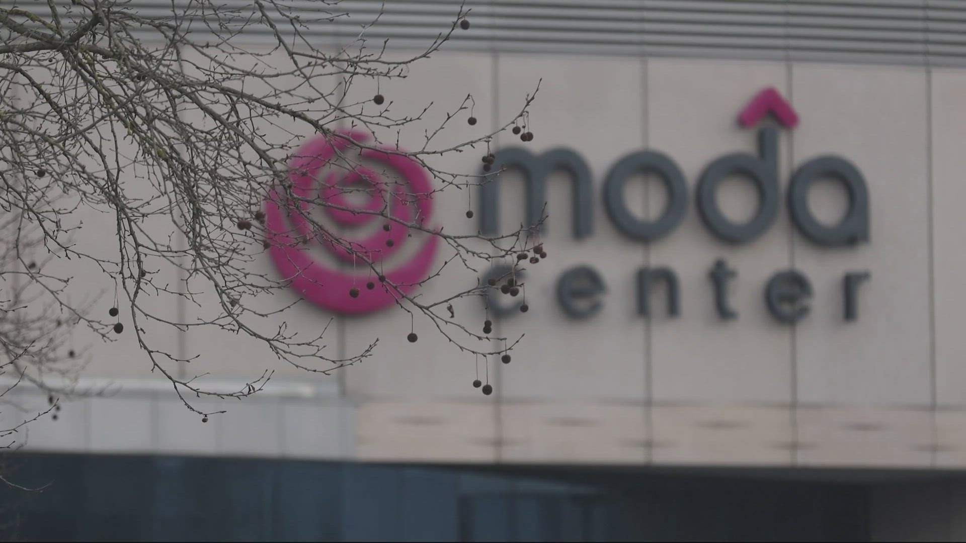 kgw.com - Sara Edwards (Portland Business Journal) - Jennifer Aniston-backed fitness studio to open in Slabtown