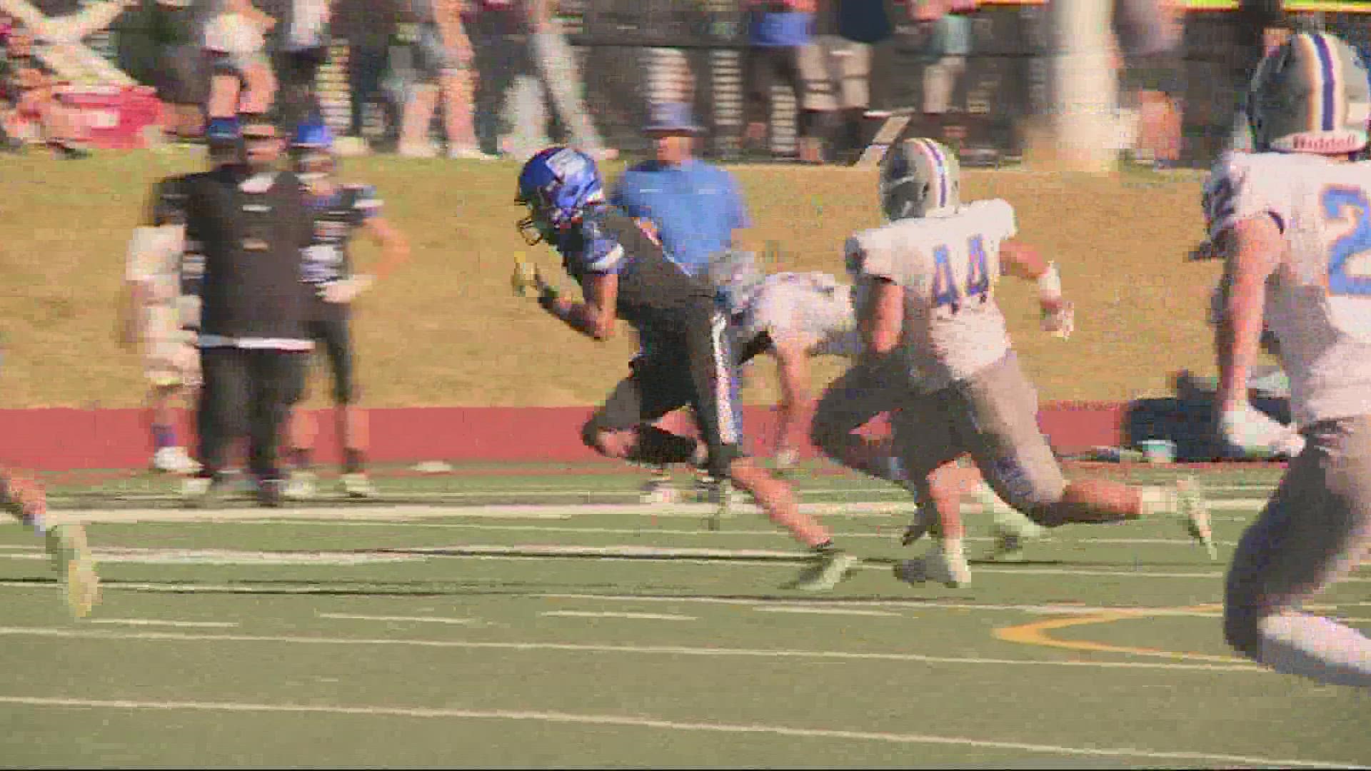 It came down to the wire in this game and Newberg opened the season defeating Grant 28-27.