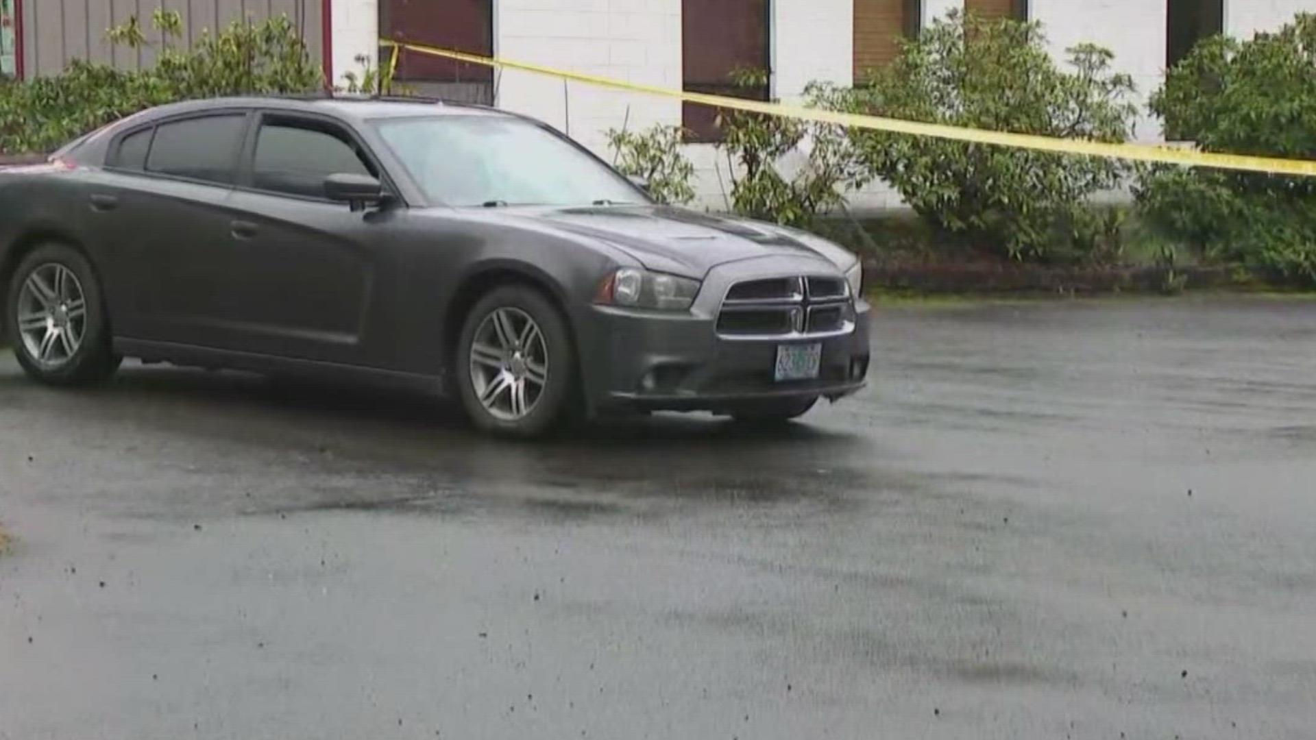 Oregon State Police fatally shoot suspect after chase through Clackamas ...