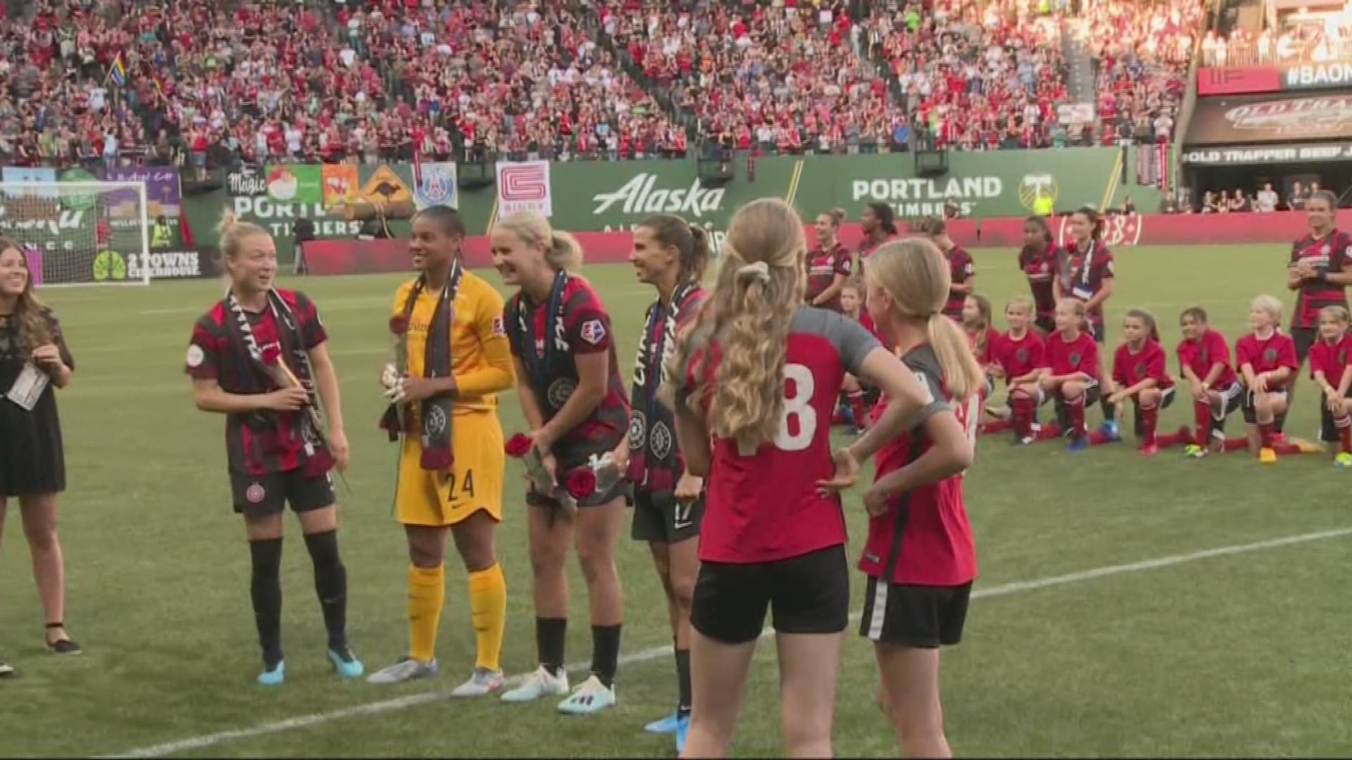 The Portland Thorns reunited with their World Cup champion teammates, Tobin Heath, Lindsey Horan, Adrianna Franch and Emily Sonnett, back for their first home game.