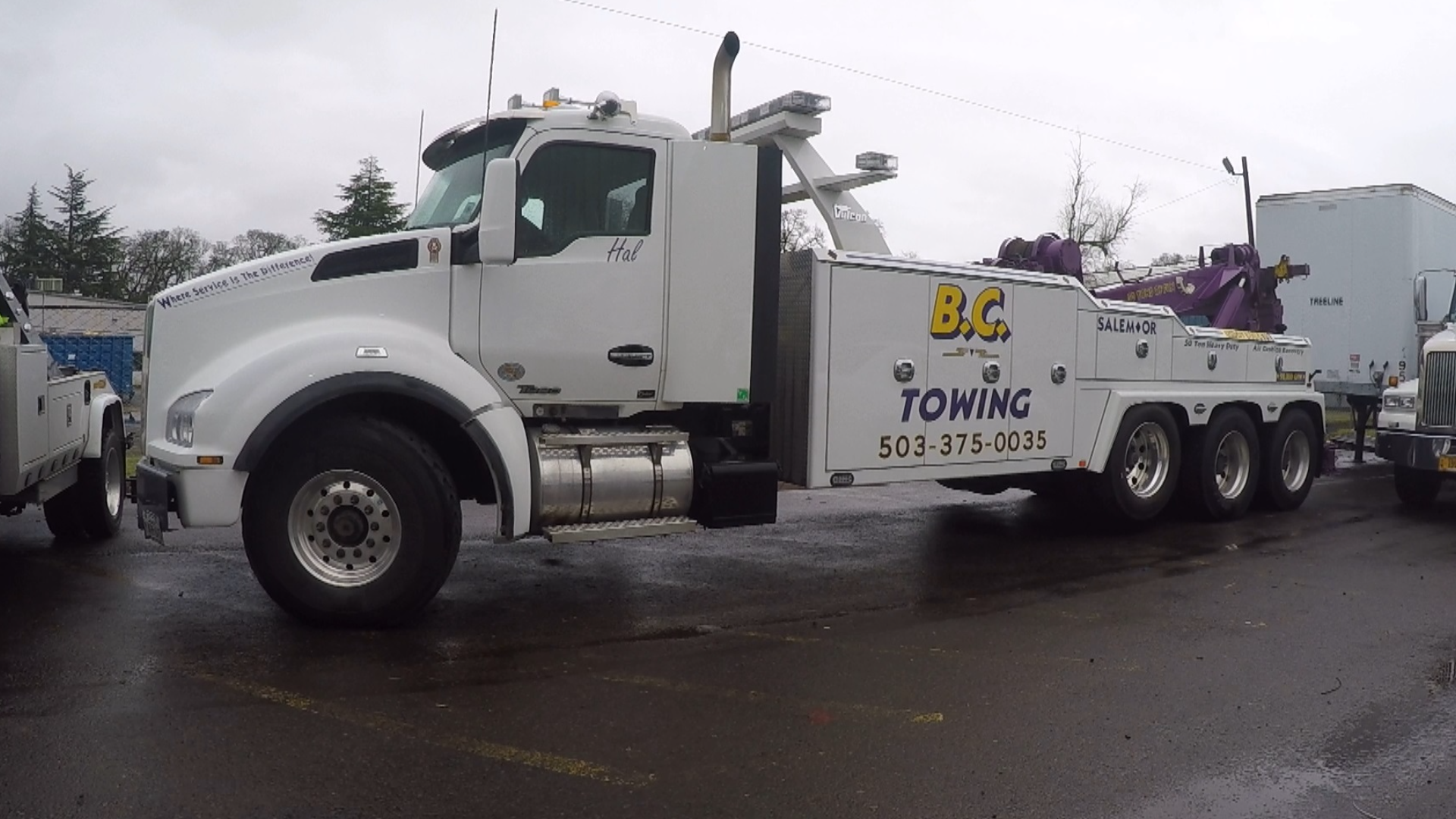 Proposed state law would crack down on predatory towing practices | kgw.com