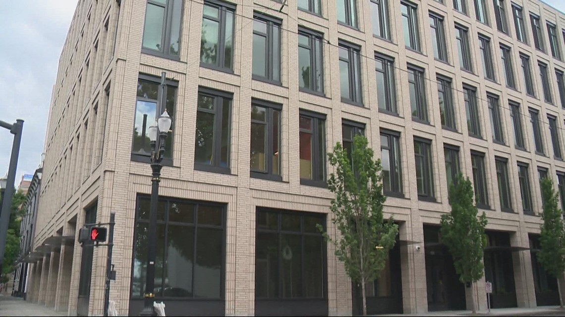 Self-sustainable building in downtown Portland leaves untraceable footprint