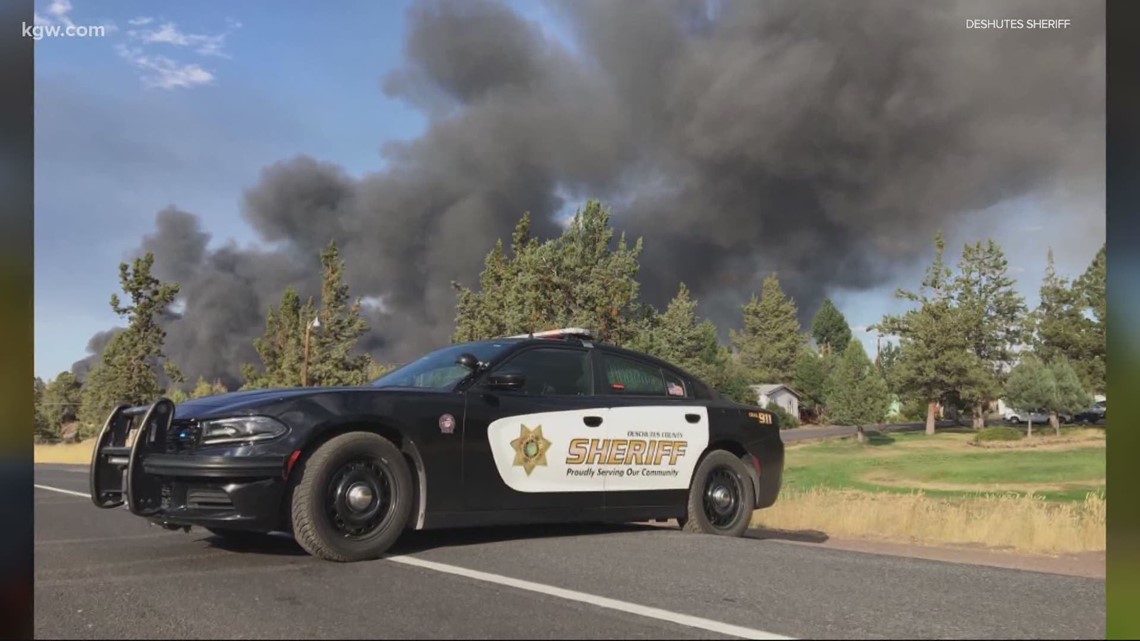 Juniper Ridge fire forces evacuations north of Bend | kgw.com