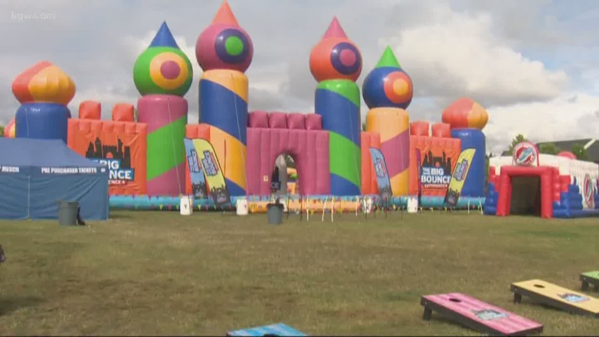 It's your chance to play like a kid again. The World's Biggest Bounce House is in Hillsboro, but only for a few days.
#TonightwithCassidy