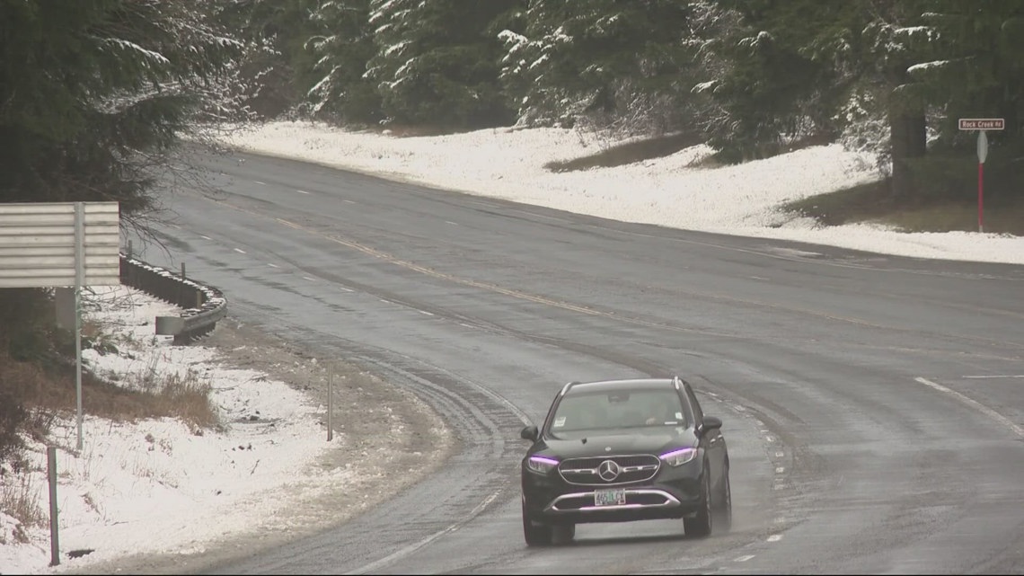 Oregon snowpack at lowest levels in more than a decade, raising wildfire risks