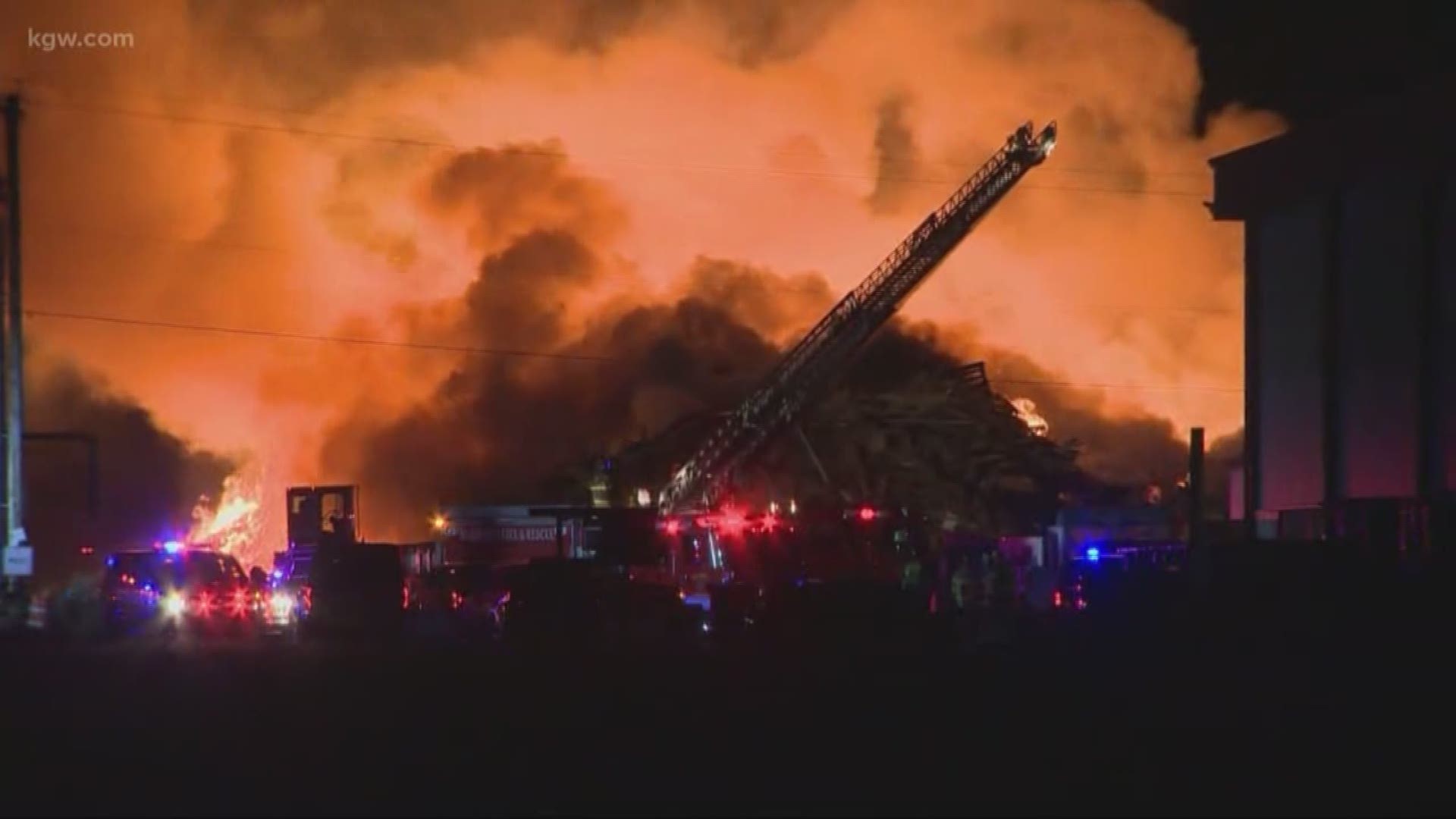 Large fire breaks out in Hillsboro