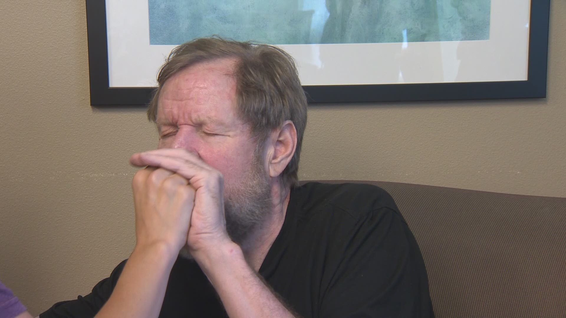 Blind, deaf man recalls act of kindness on flight to Portland
