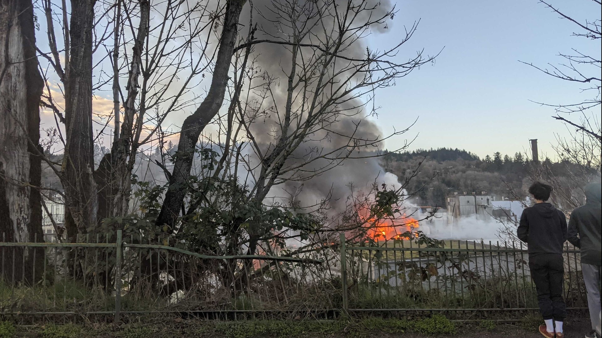 PHOTOS: 3-alarm fire at Blue Heron Paper Mill in Oregon City | kgw.com