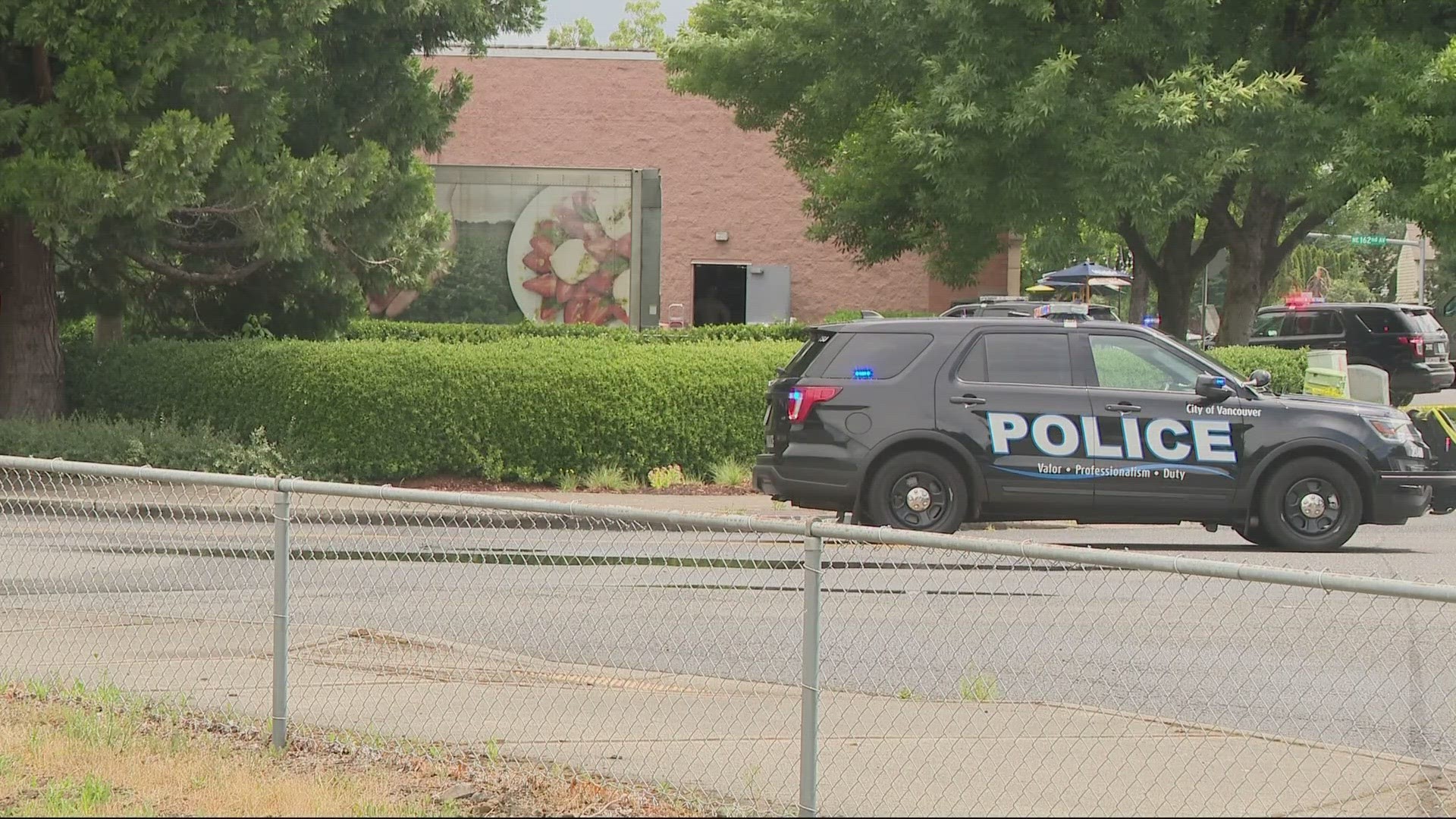 Police said a robbery suspect fled into a business at 162nd Avenue and Fourth Plain Boulevard. The surrounding shopping center was closed off while police searched.