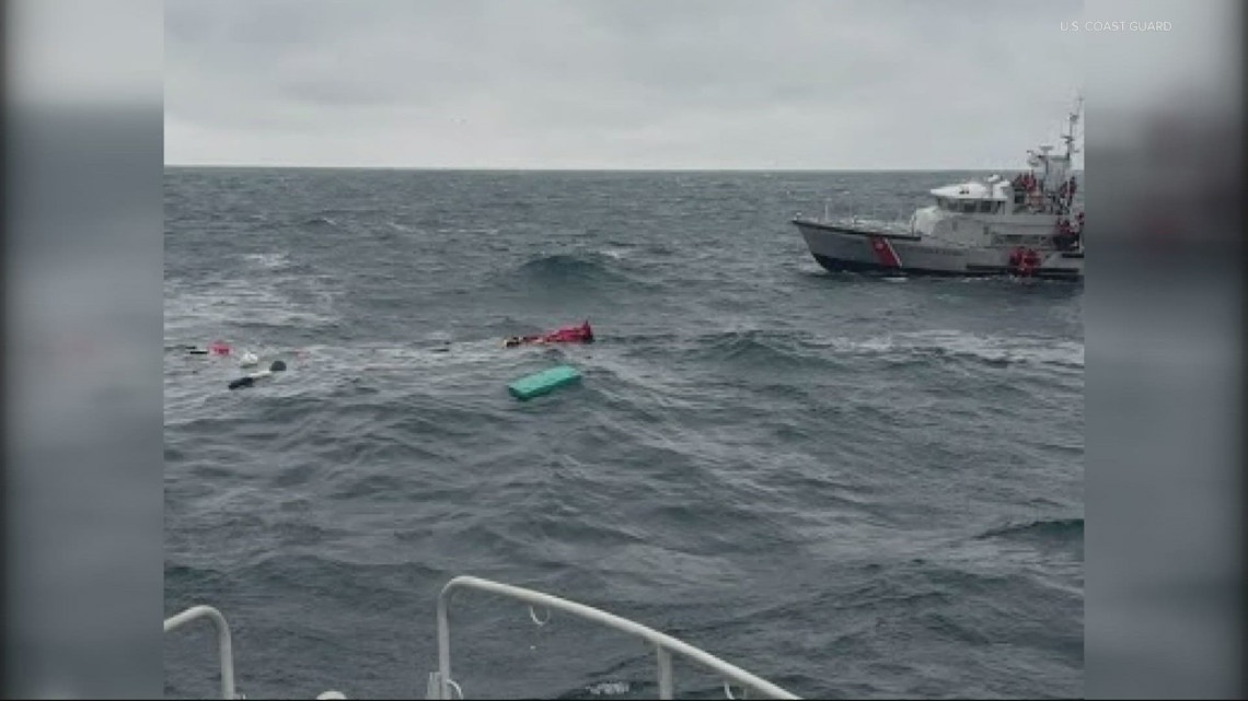 U.S. Coast Guard rescues 2 men after fishing vessel sinks