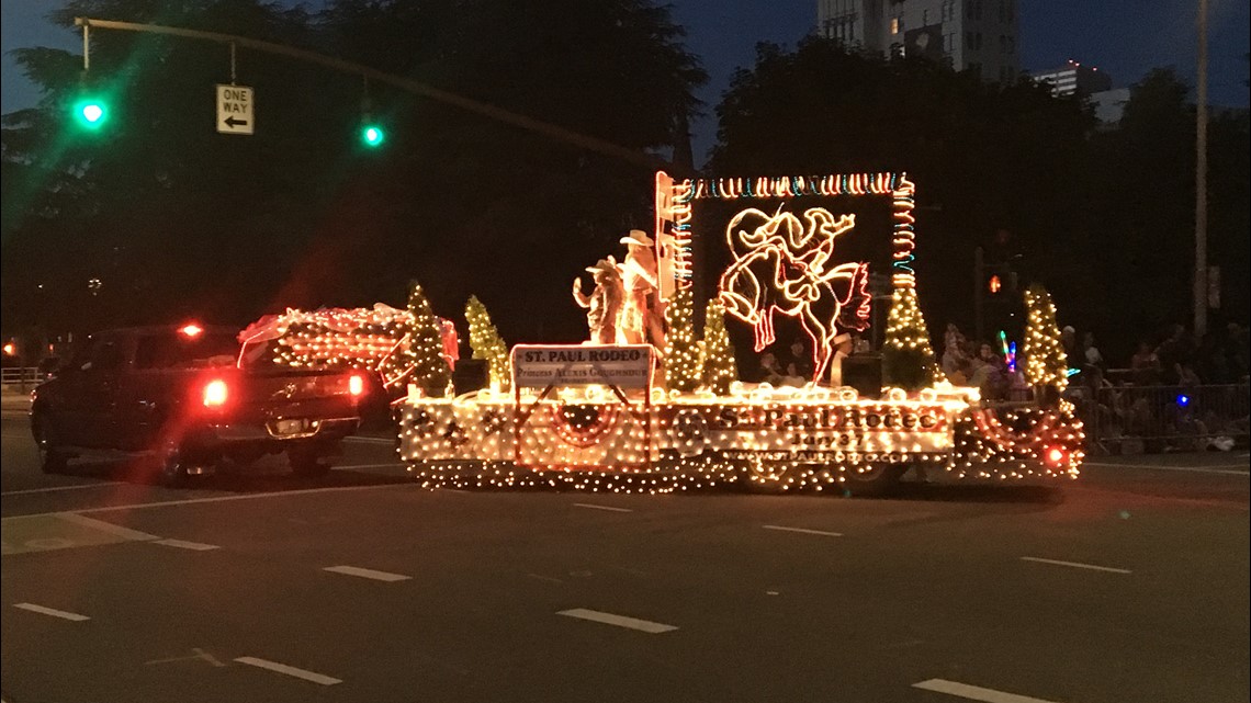 Watch the 2019 Starlight Parade in Portland