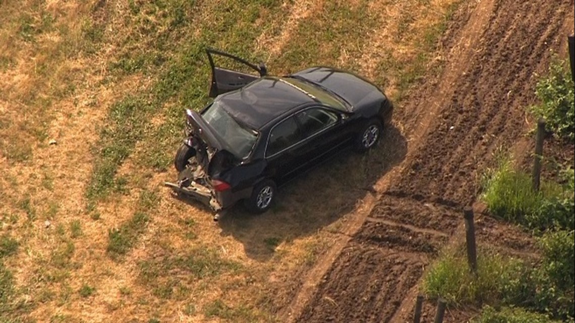Update 3 dead, 2 injured in threevehicle Marion County crash