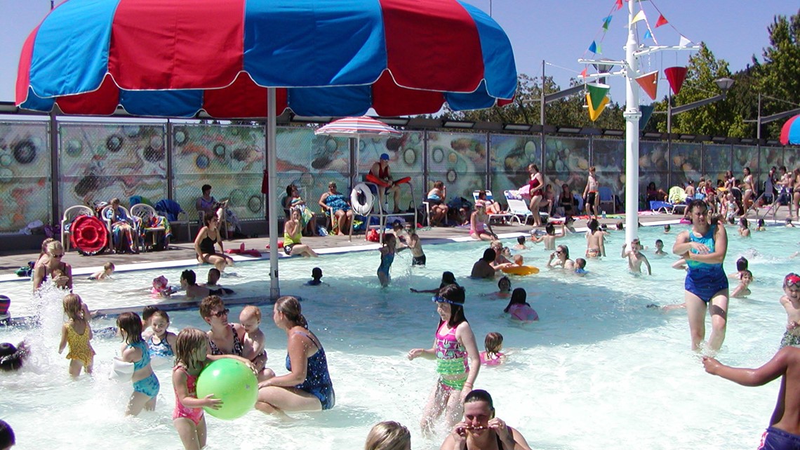 outdoor public pools