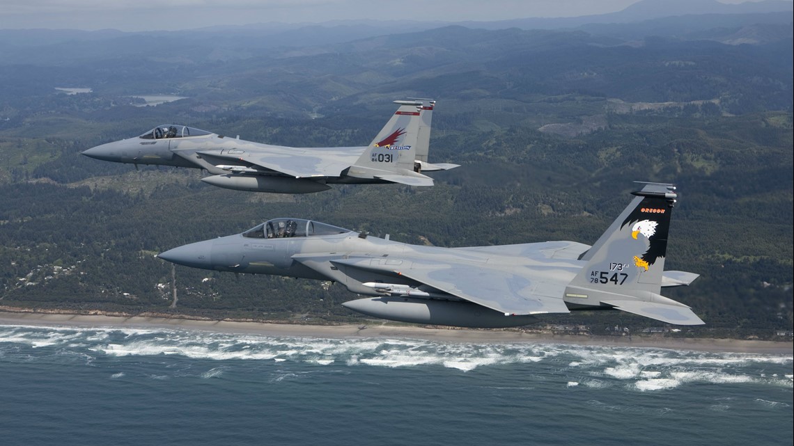 Oregon Air National Guard making flyover over hospitals